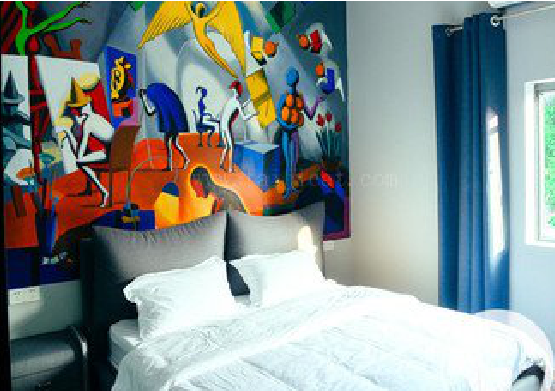 成都对于酒店的墙体彩绘而言更注重哪些方面？