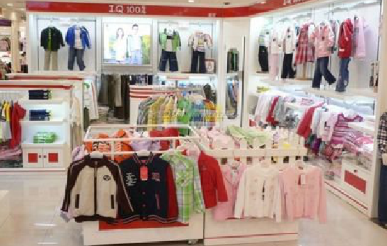 成都店面装修风格确定。