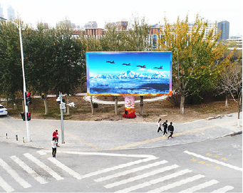 成都户外大屏广告投放要点。